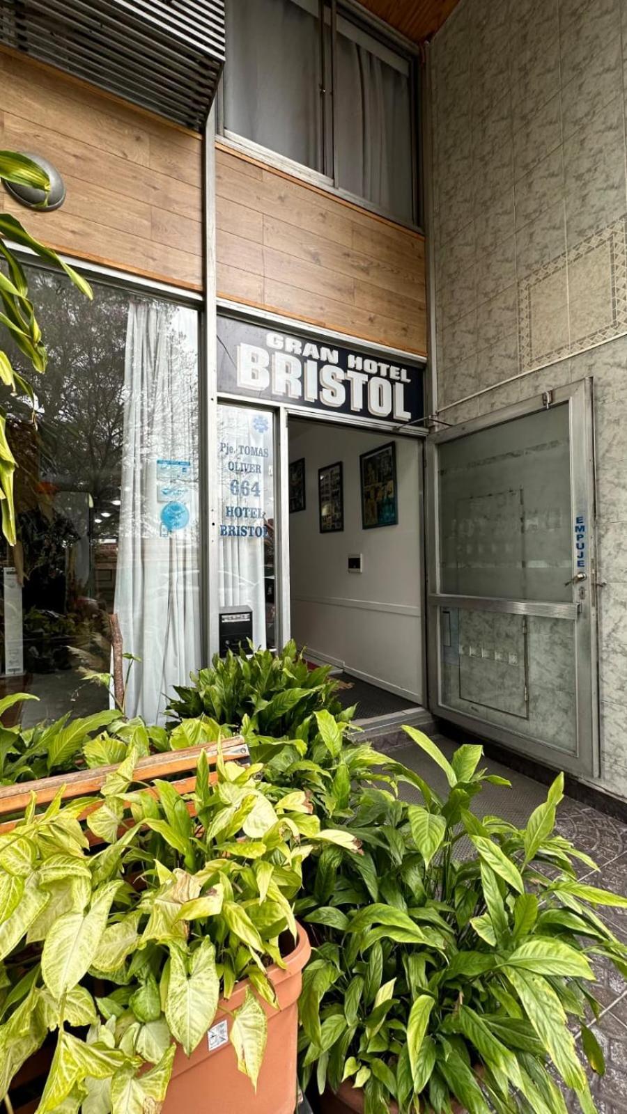 Hotel Bristol Córdoba Exteriör bild